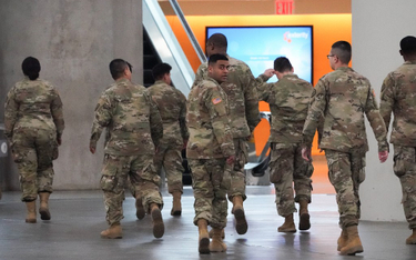 Pentagon wstrzymuje ruchy wojsk poza granicami USA