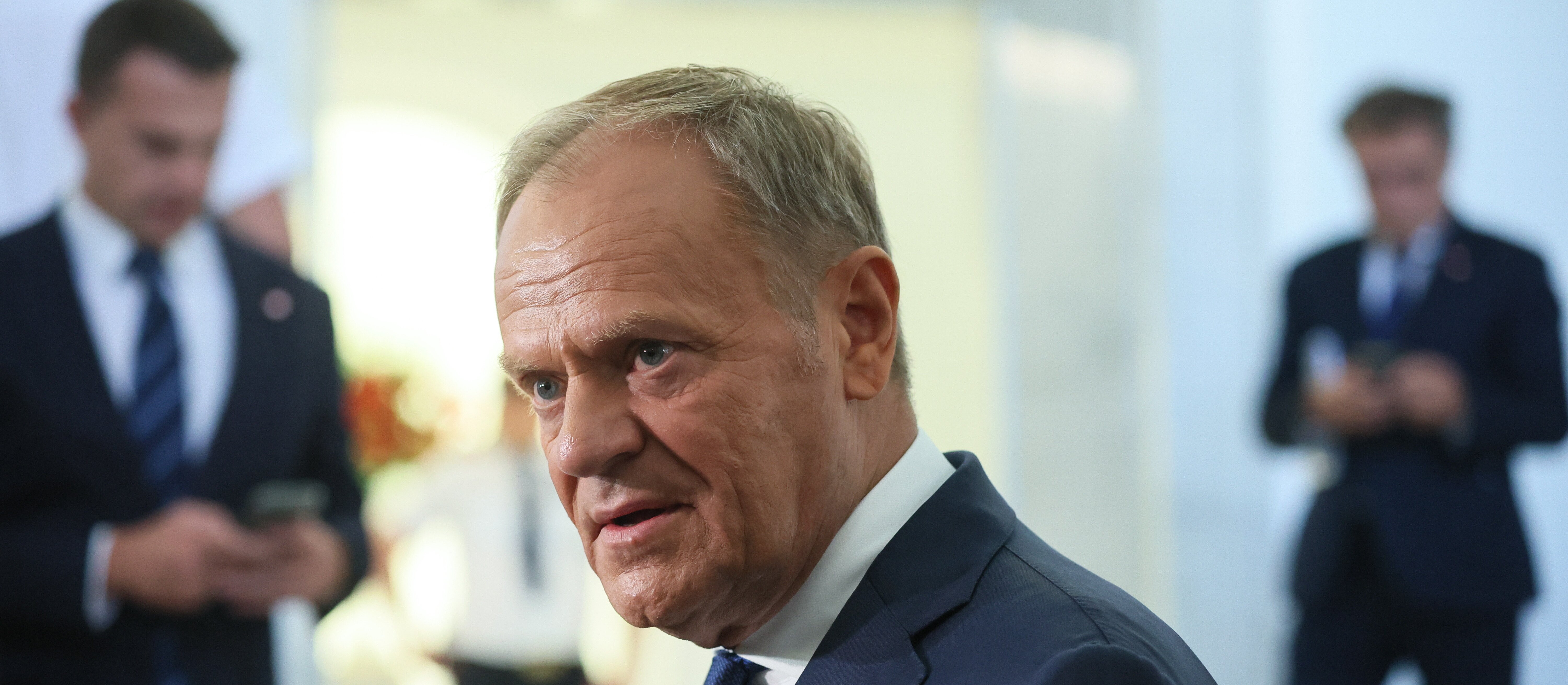 Donald Tusk: Jest mi przykro, iż w sprawie CPK marszałek Szymon Hołownia stanął po stronie prezydenta