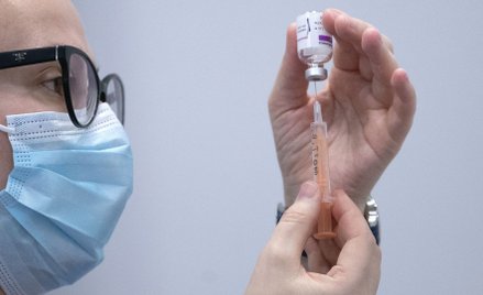 Bangladesz wyśle na Węgry 5 tys.szczepionek. "To podziękowania"