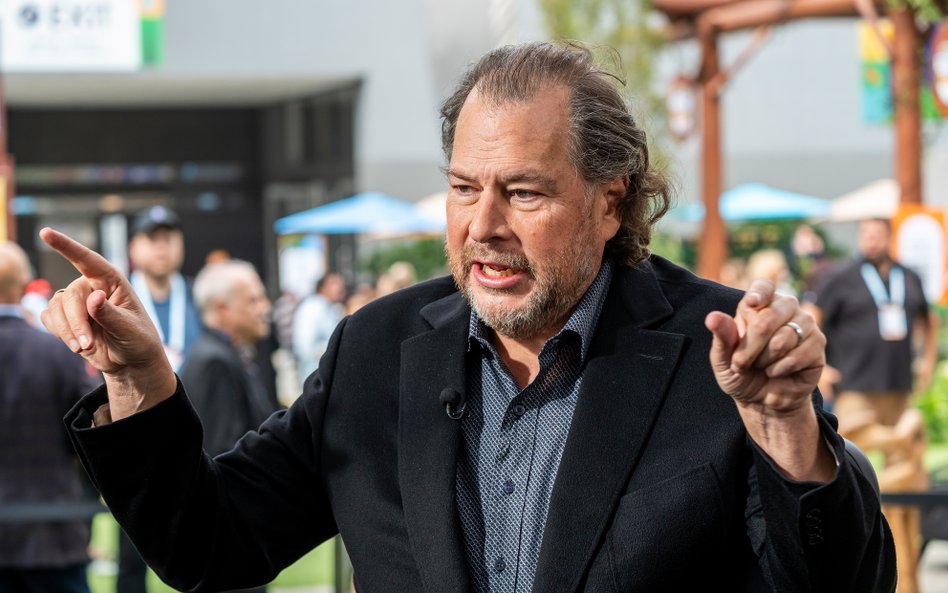 Marc Benioff, dyrektor generalny Salesforce, studzi entuzjazm i podkreśla, że AGI to na razie odległ