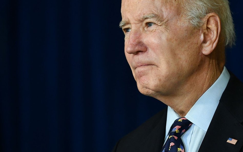 NBC News: Biden wstrzymuje pomoc wojskową dla Ukrainy