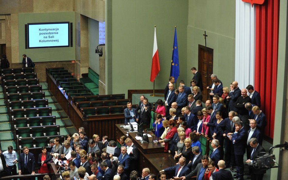 Szułdrzyński: PiS musi zrobić krok w tył