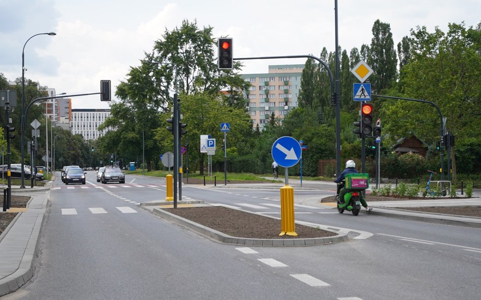 Nie wszystkie przejścia da się wyposażyć w światła jak to – Woronicza ze Spartańską. Równie skuteczn