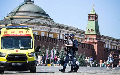 Wzrost liczby przypadków koronawirusa w Rosji. Kreml: Winny nihilizm