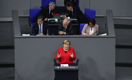 Merkel: Europa sama się nie obroni