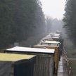 Choć od otwarcia nowej obwodnicy Augustowa wkrótce miną dwa miesiące, ciężarówki nadal przejeżdżają 