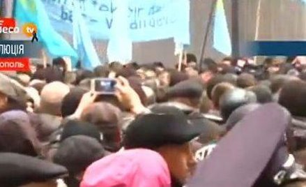 Tatarzy nie dopuścili do posiedzenia parlamentu Krymu