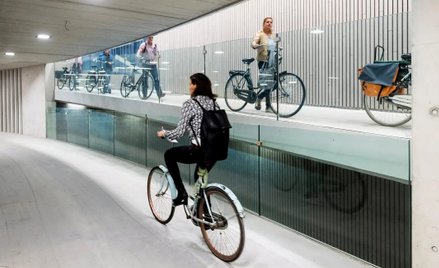 W Utrecht powstał największy na świecie parking rowerowy