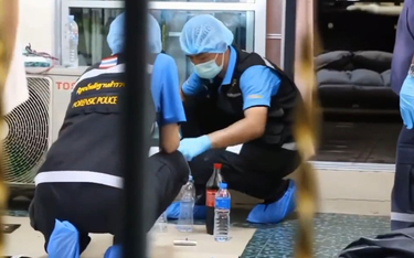 Tajska policja na miejscu znalezienia ciała