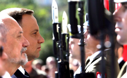 Trwa konflikt Andrzeja Dudy z Antonim Macierewiczem.