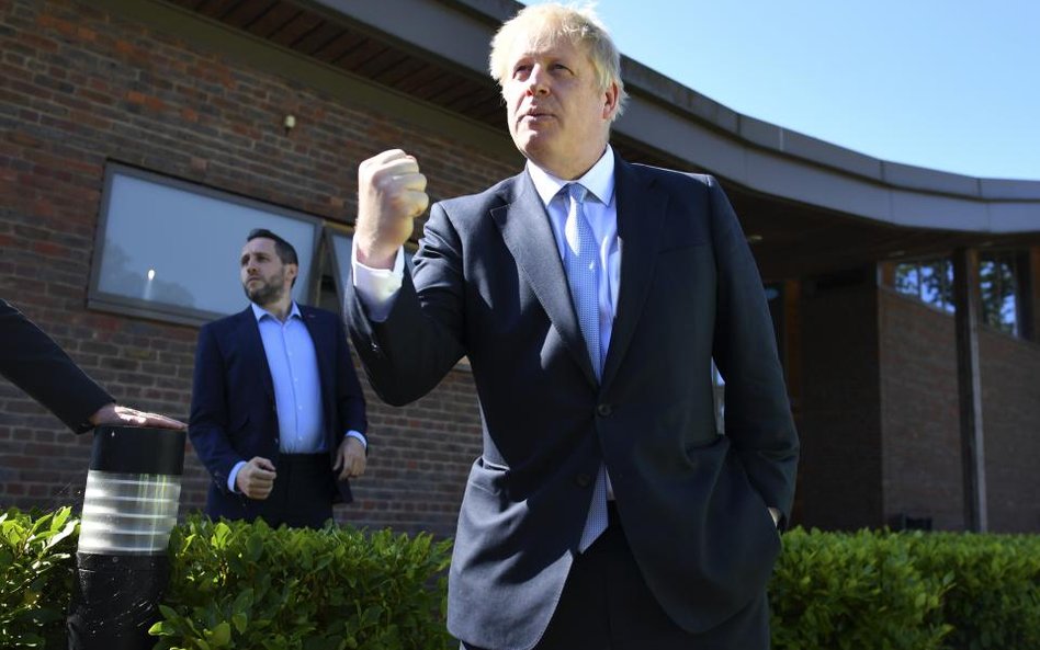Eksodus urzędników od Brexitu wzbudza obawy biznesu