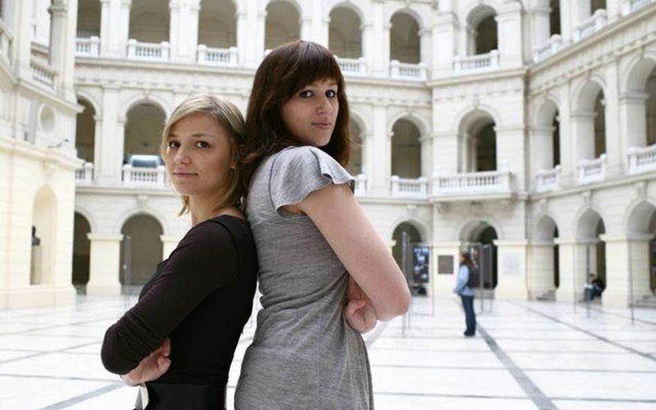 Studentki Wydziału Mechanicznego Energetyki i Lotnictwa PW