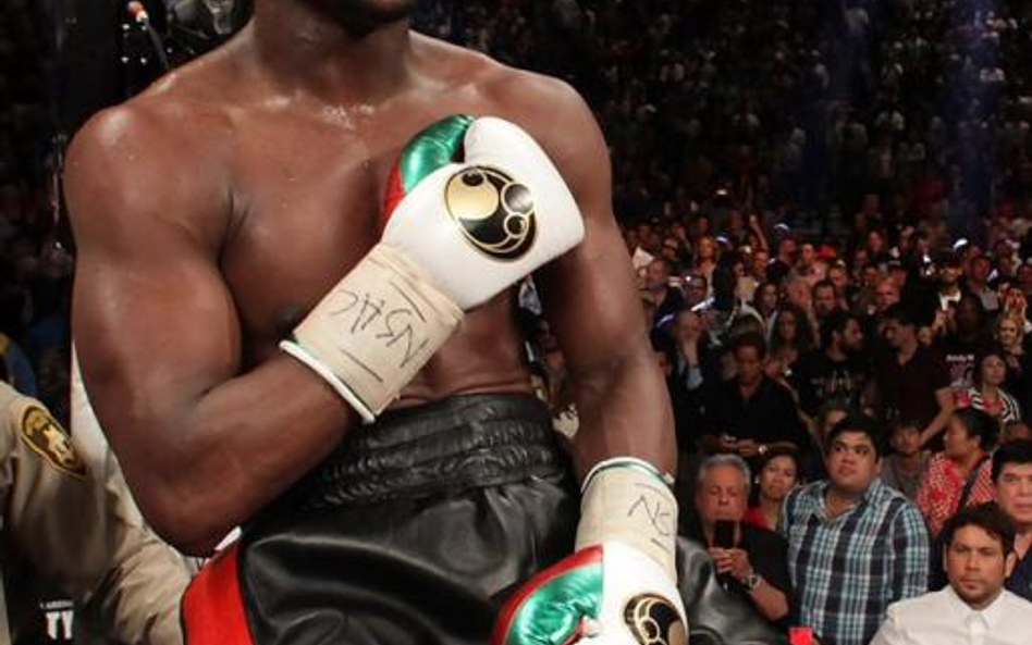 Floyd Mayweather jr skończył 37 lat i to już widać w ringu
