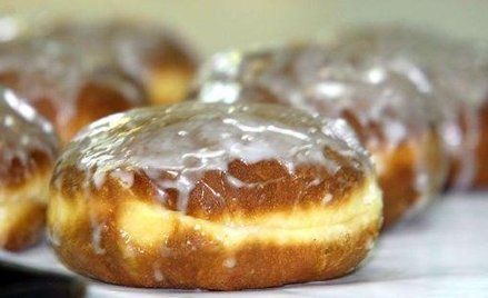 Zdrowa dieta? Nie w Tłusty Czwartek. Szykuje się szturm po pączki