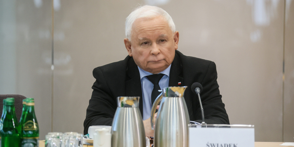 Jarosław Kaczyński na komisji ds. afery wizowej. 