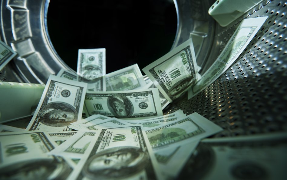 Kontrola przeciwdziałania praniu pieniędzy i finansowaniu terroryzmu