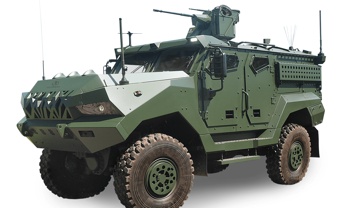 Nowy polski wóz dla wojska na kołach Tatry wyjedzie z HSW - rp.pl