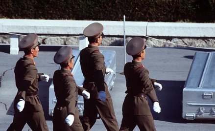 Chiny przeciw Tajwanowi i USA