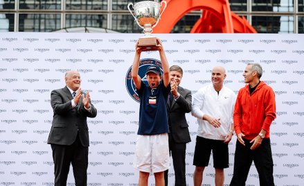 Tenis: Młody Polak najlepszy w Paryżu