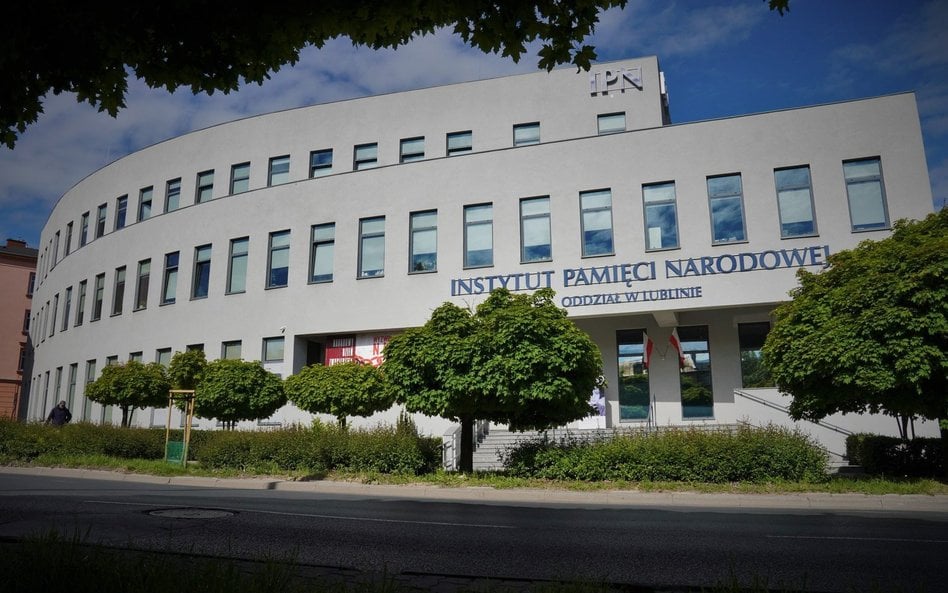 Wkład regionalnych oddziałów IPN (na zdjęciu siedziba oddziału w Lublinie) w lokalne życie naukowe i