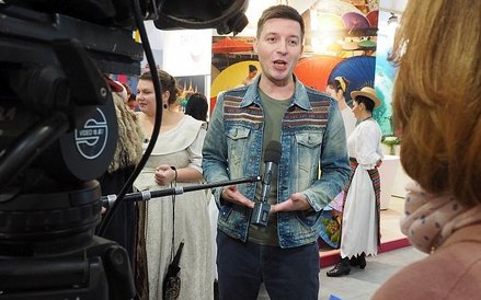 Dziennikarz i podróżnik Michał Cessanis udzielił wywiadu telewizji Polonia