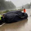 Wypadek prototypu Porsche na niemieckiej autostradzie