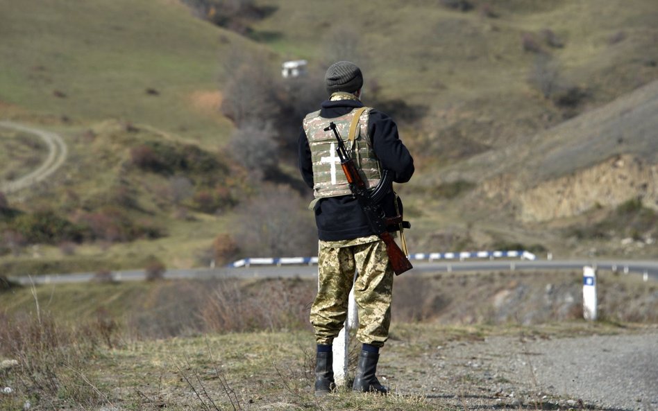 Azerbejdżan zajął drugie miasto Górskiego Karabachu? Armenia zaprzecza