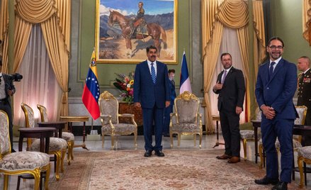 Nicolas Maduro rządzi od dziesiąciu lat. Zamordował tysiące przeciwników, a gospodarka skurczyła się