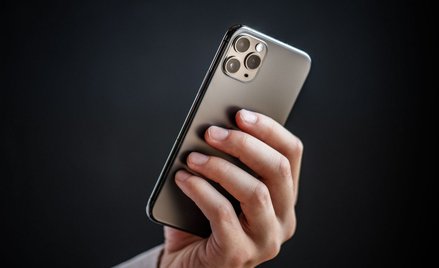 Uwaga na umowy wynajmu nowych smartfonów