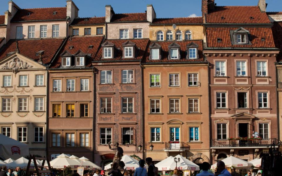 Średnie ceny transakcyjne mkw. mieszkań w stolicy wzrosły w ciągu roku o 1,3 proc.