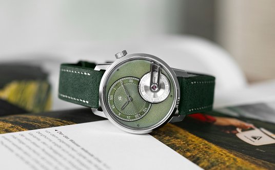 Armin Strom Tribute 1 Green.