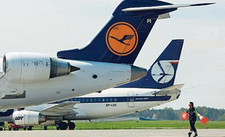 Czy Lufthansa zasłynie z podniebnych walk na poduszki?