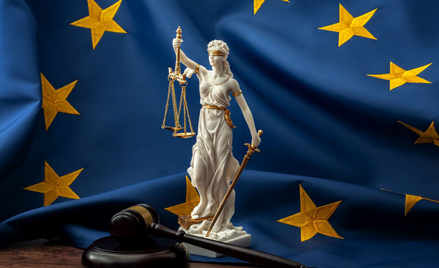 Trybunał UE: sąd ma orzekać zgodnie z prawem Unii, choćby wbrew konstytucji