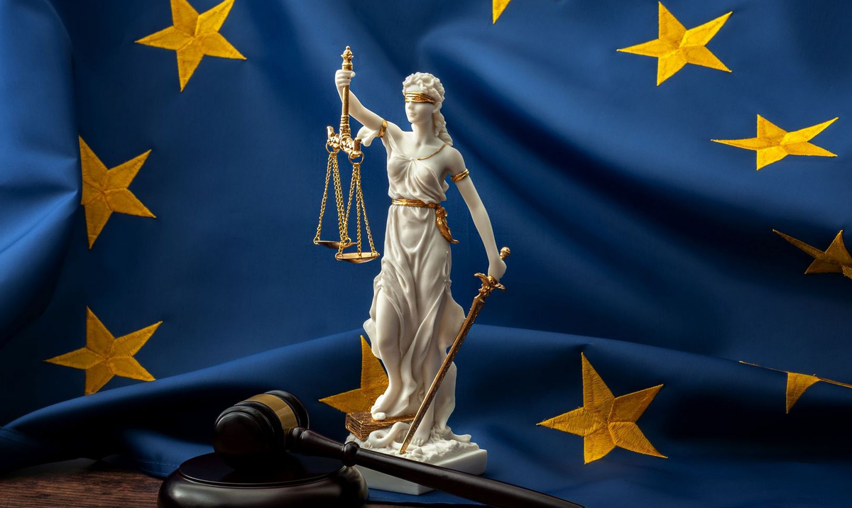 Curtea Uniunii Europene: Curtea trebuie să judece hotărârile în conformitate cu legislația Uniunii Europene, chiar dacă este împotriva constituției