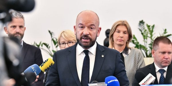 Will KO lose Wrocław? Behind the scenes of political tension in the capital of Lower Silesia