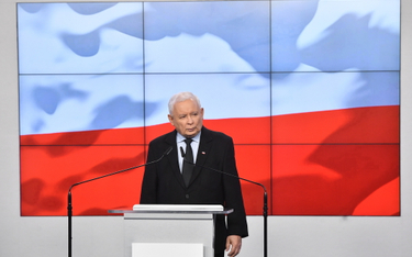 Jarosław Kaczyński sprytnie narzucił tematy kampanii, od których trudno się będzie oderwać