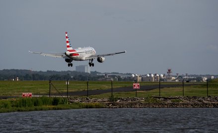 Linie dostały 54 mld dolarów. Gdzie są ich wszyscy pracownicy?