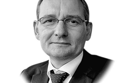 Detronizacja gotówkowego antykróla