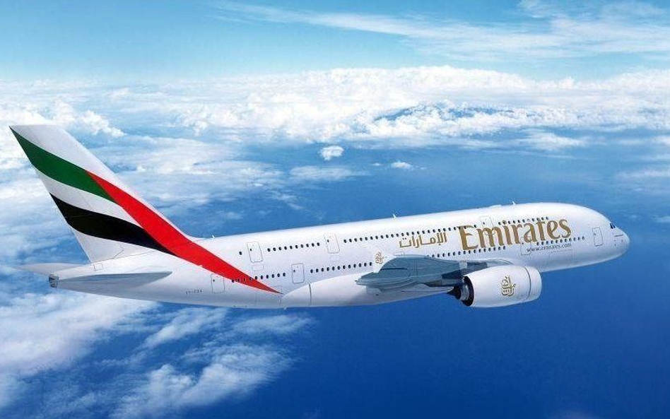 Emirates: Ciągle latamy do Warszawy