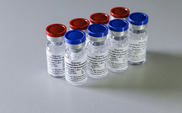 WHO rozmawia z Rosją o szczepionce przeciwko koronawirusowi SARS-CoV-2. "Rygorystyczny przegląd"
