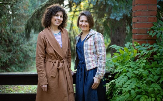 "Zuza i Magda Rzymanek firma Wege Siostry"