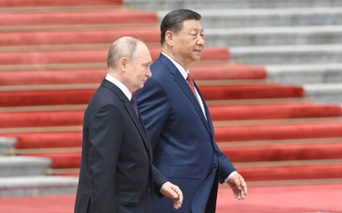 Władimir Putin został niedawno bardzo uroczyście przyjęty przez chińskiego przywódcę Xi Jinpinga. Po