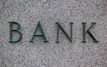 Ostatnie miesiące zarabiania na obligacjach bankowych
