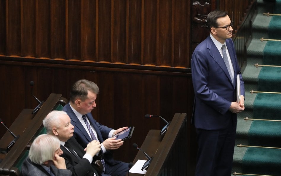 Ryszard Terlecki, Jarosław Kaczyński, Mariusz Błaszczak i Mateusz Morawiecki w Sejmie