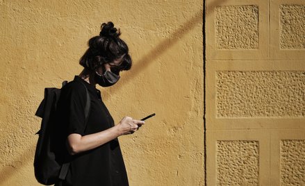„Restauracje widmo”, dostępne tylko przez aplikacje w telefonie, mają zniknąć z centrum Barcelony.