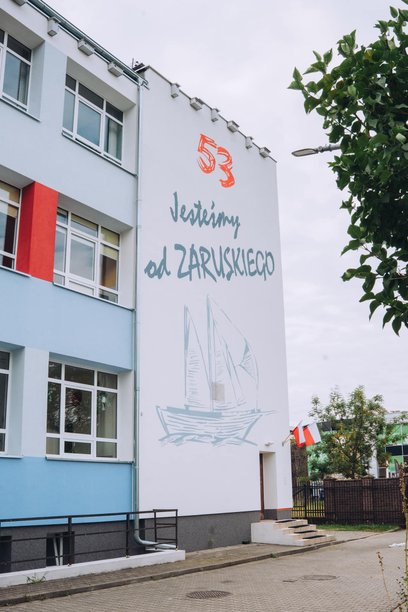 Projekt koncentruje się nie tylko na modernizacji infrastruktury, ale również na działaniach edukacy