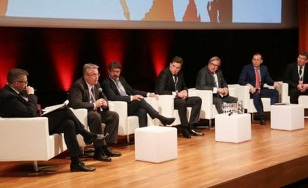 Doświadczenia liderów rynku omawiali prezesi firm