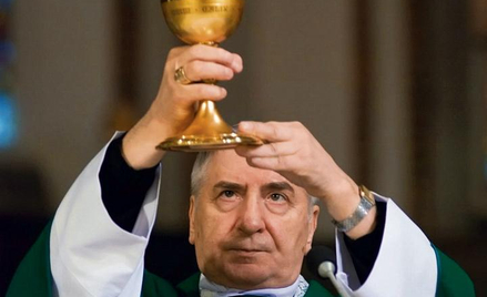 Abp Józef Kowalczyk miał się stać informatorem wywiadu PRL. Tak zakładali oficerowie służb specjalny