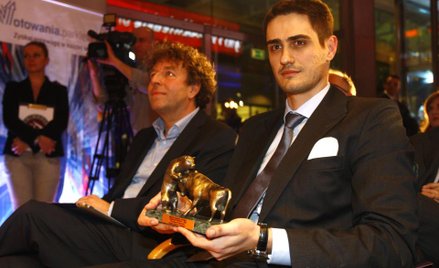 Tobias Solorz z nagrodą "Parkietu" Byki i Niedźwiedzie
