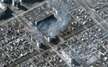 Zdjęcia satelitarne zniszczeń w Mariupolu
